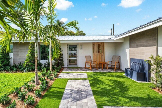 Photo - 902 SW 27th Pl