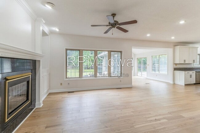Photo - 13585 Summit Dr