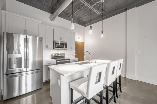 Photo - 480 Skain Ave Unidad 204