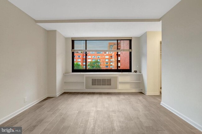 Photo - 1021 Arlington Blvd Apartment Unit 905