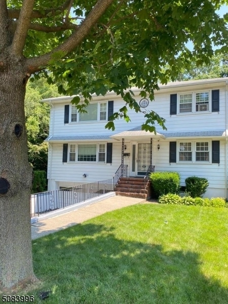 Building Photo - 549 Broughton Ave