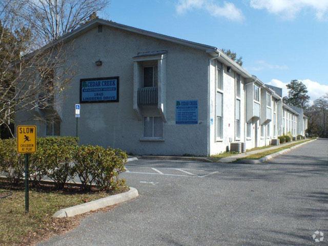 Cedar Creek Apartment Homes - Cedar Creek Apartment Homes