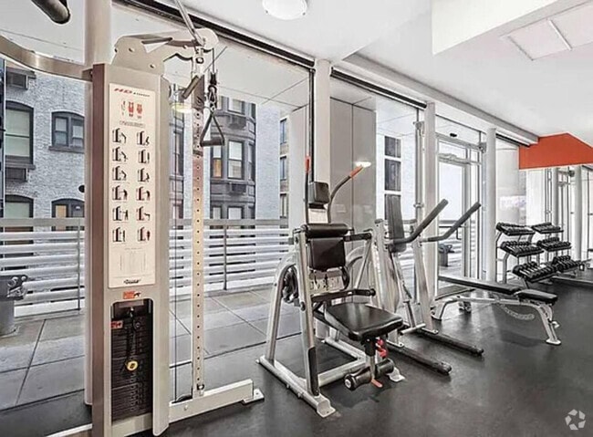 Building Photo - 70 W 45th St Rental