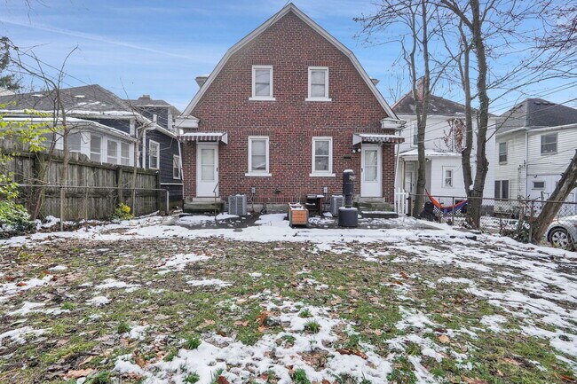 Photo - 182 E Patterson Ave