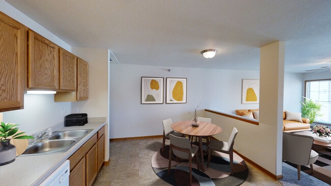 Photo - Fountainview