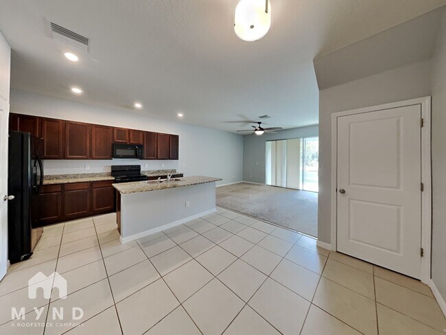 Photo - 16166 Traditional Bluff Pl