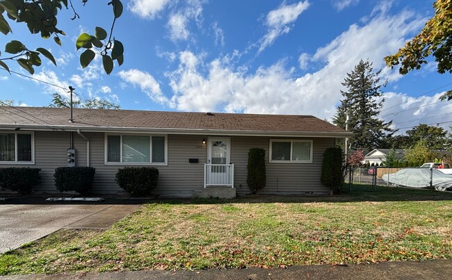 Building Photo - Newly Update 2 Bedroom Home!