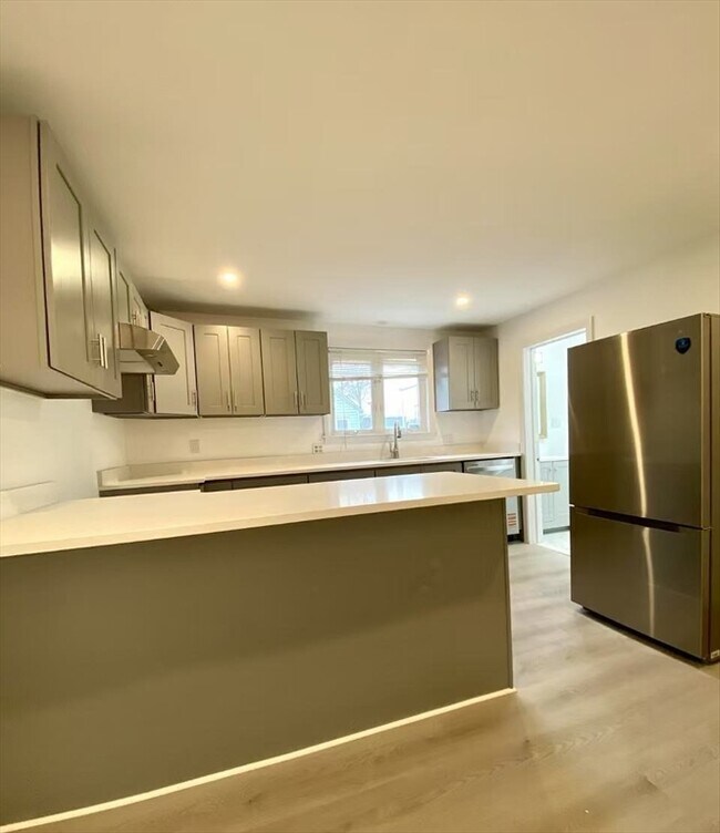 Photo - 18 Howard St Unit 1