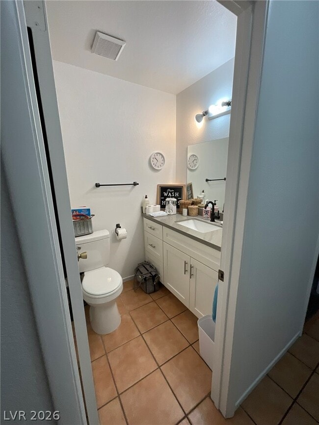 Photo - 707 Honeybee Ct