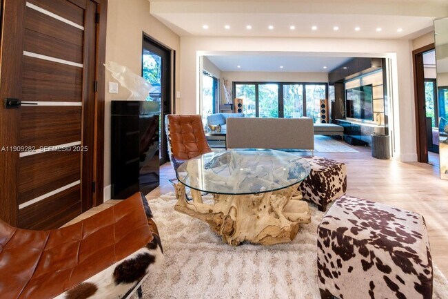 Photo - 12330 Griffing Blvd