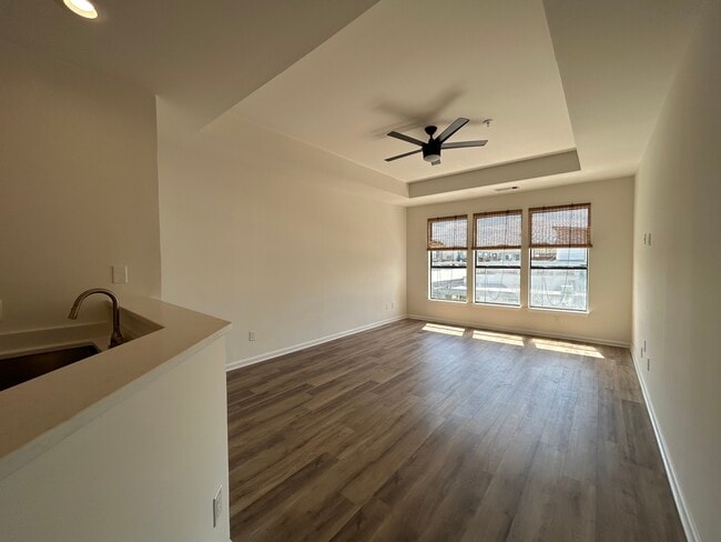 Building Photo - 821 Ralph McGill Blvd NE Unit 2311