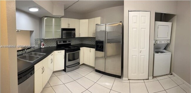 Building Photo - 1149 Independence Trail Unit 1149G