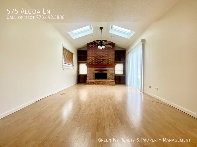 Photo - 575 Alcoa Ln