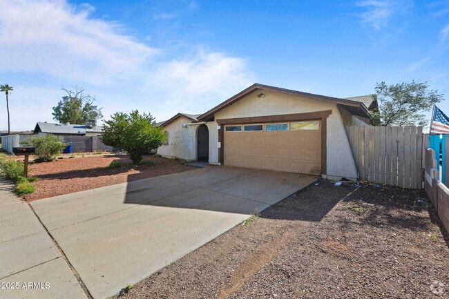 Building Photo - 5212 N 67th Dr Rental