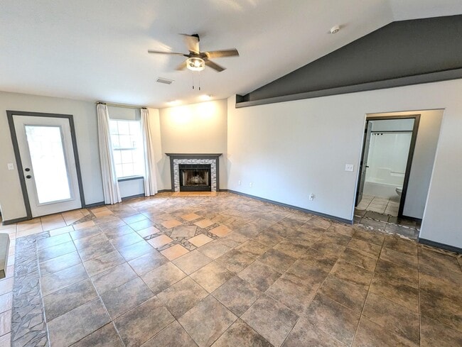 Photo - 1909 Sunrise Dr