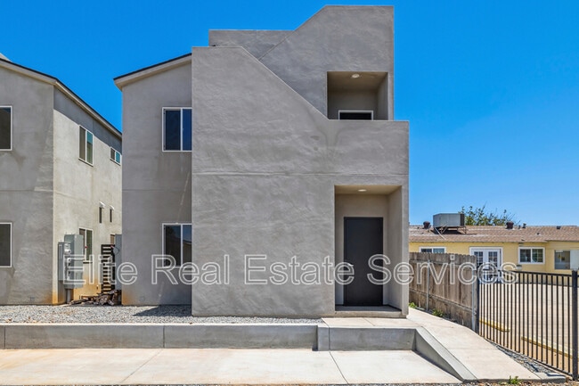 3315 Clairemont Mesa Blvd