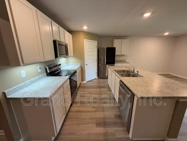 Photo - 5482 Peach Dr