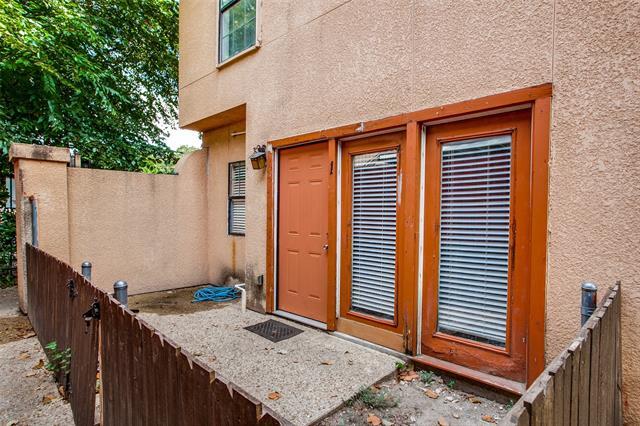 Photo - 5114 Bryan St Unit 4