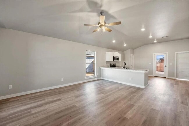 Photo - 6929 10th St