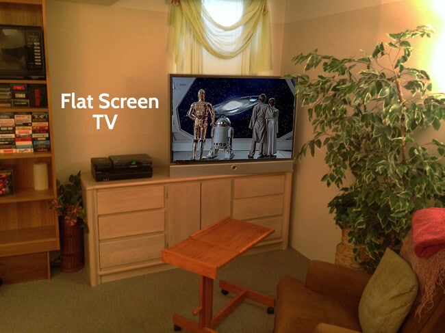 90 Windsor Dr Unit Furn Lux BR