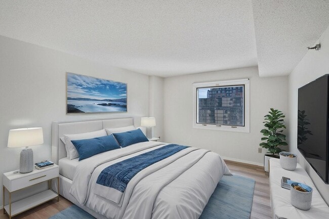 Photo - 121 Washington Ave S