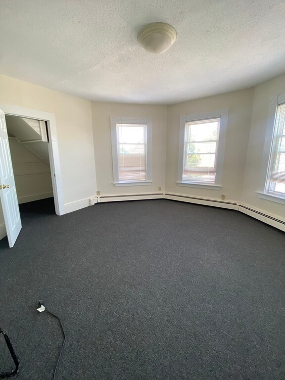 Photo - 381 Broadway Unidad 2