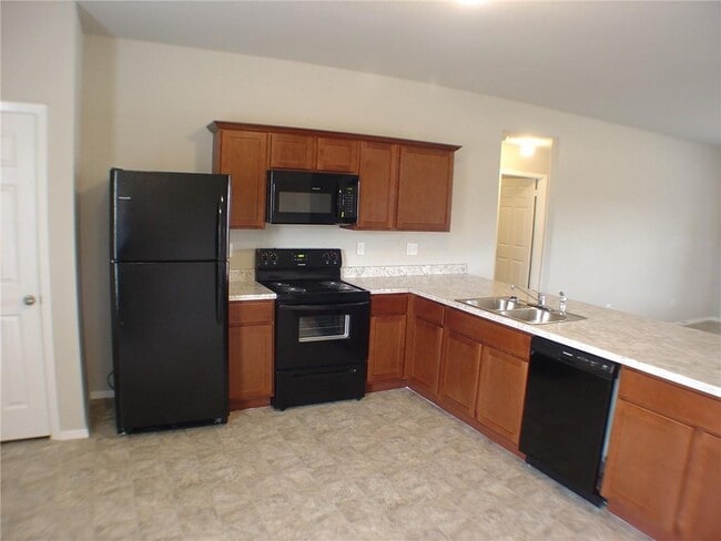 Photo - 704 NW 70th Ave