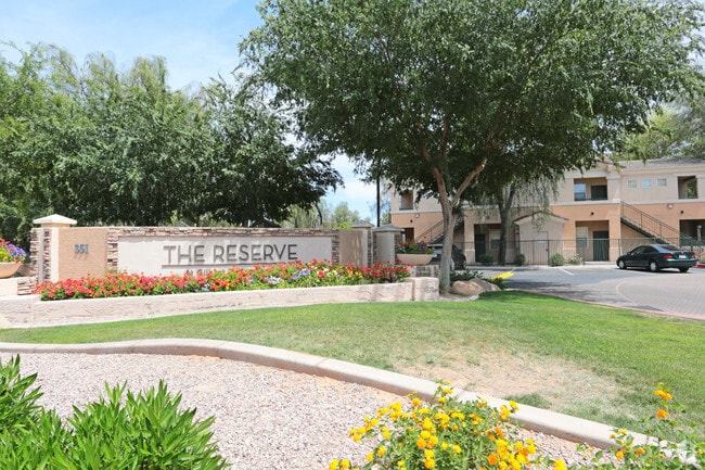 The Reserve at Gilbert Towne Centre