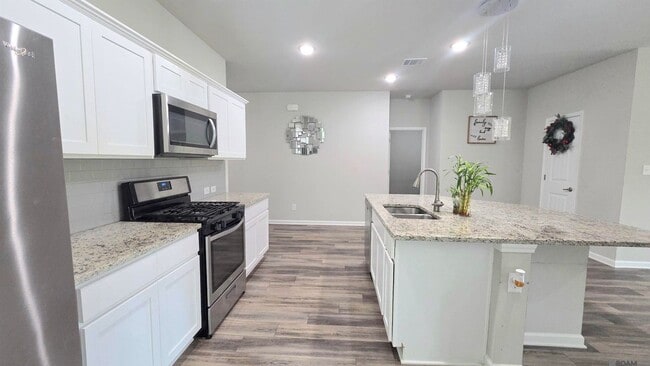 Photo - 13931 Malbec Ave