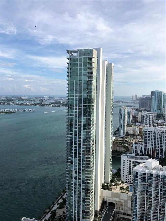 Photo - 650 NE 32nd St Unit 3605