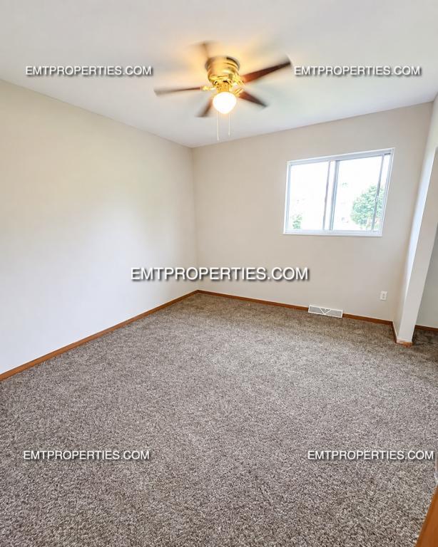 Photo - 3024 Meister Rd