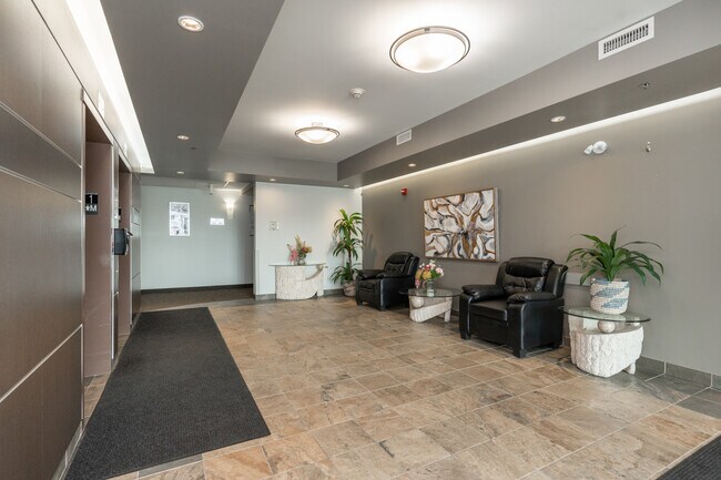 Photo - Lady Joyce Apartments