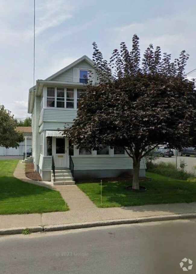 Building Photo - 4 Prospect St Unit 2 Rental