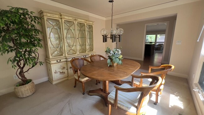 Photo - Spacious Devonshire Gem – 3 Bed, 2.5 Bath ...