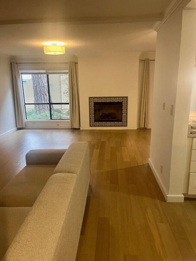 Photo - Beautiful Update 2 Bedroom 2 Bathroom Condo