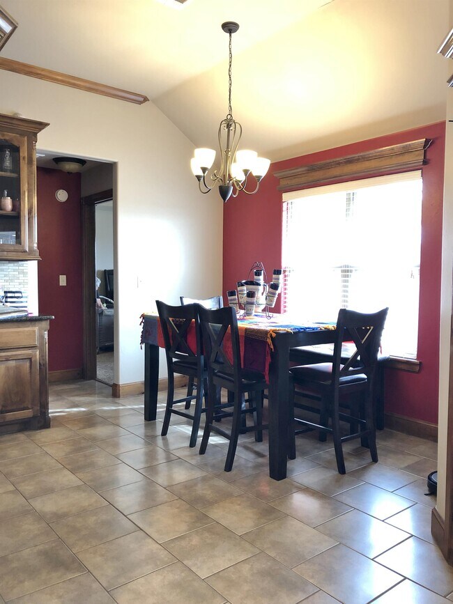 Photo - 10527 JORDYNN'S Xing