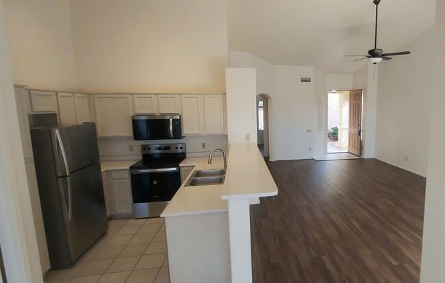 Photo - CHARMING 3BED 2BATH HOME LOCATED IN THE OCOTILLO COMMUNITY