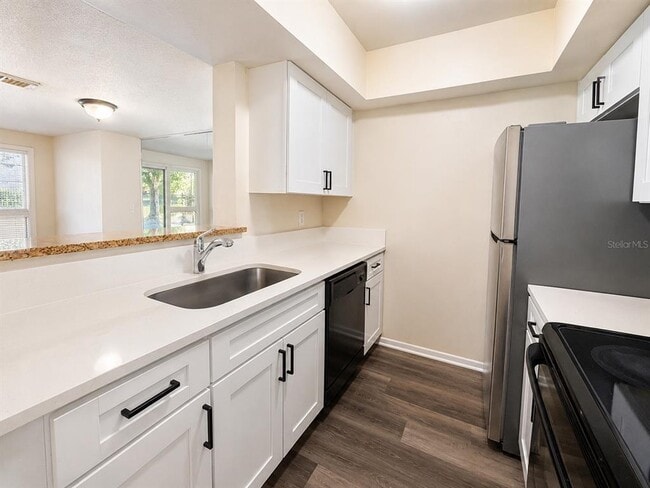 Photo - 5967 Windhover Dr Unit 7D