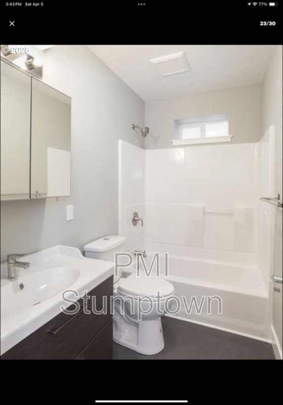 Photo - 5036 NE 12th Ave Unit b