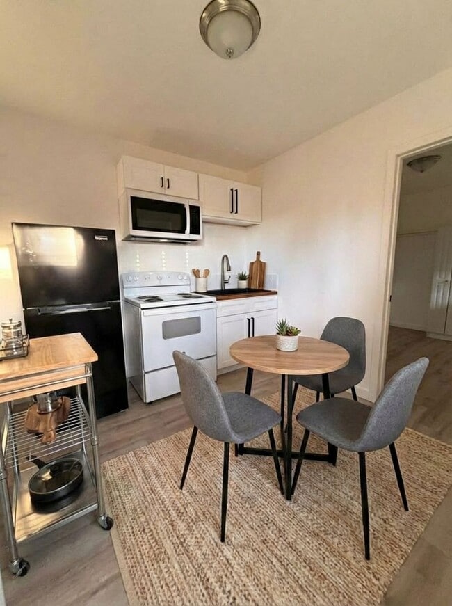 Photo - 13330 Clairmont Way Unit 2