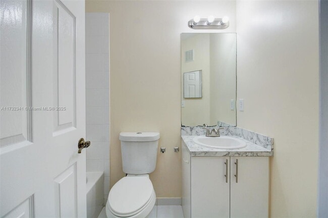 Photo - 2205 SE 23rd Rd