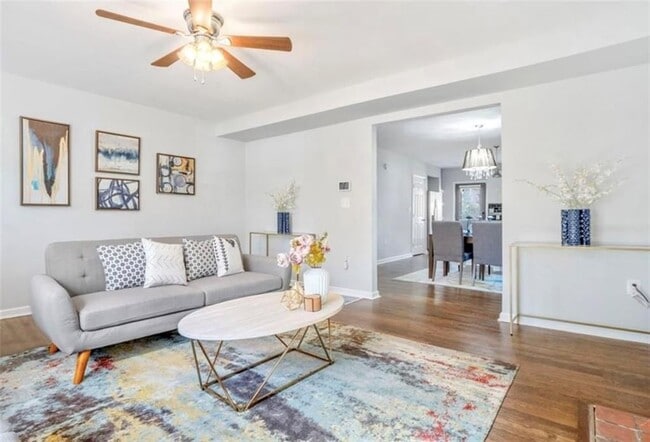 Photo - 1277 Blvd Lorraine SW