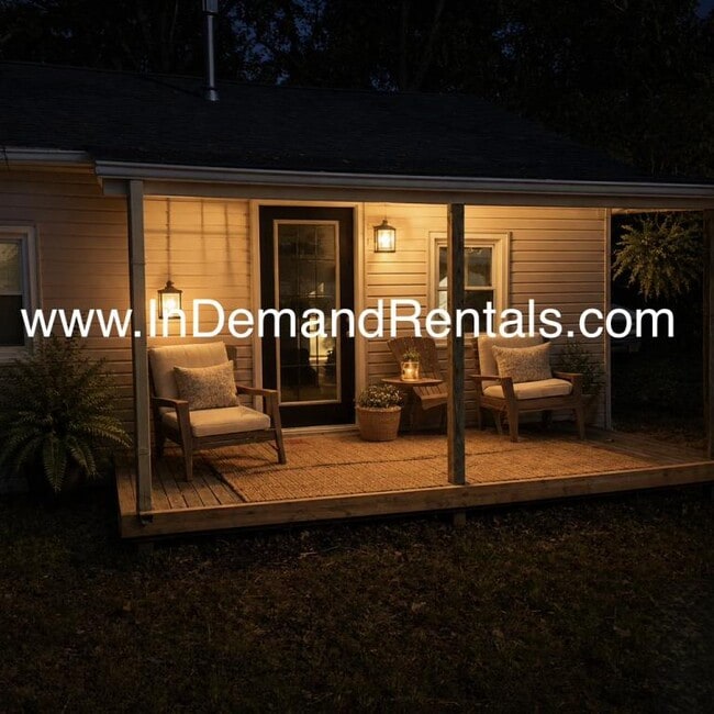 Photo - 305 Malaga Park Dr
