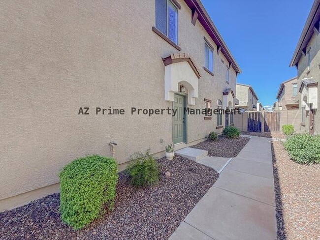 Photo - 2725 E Mine Creek Rd