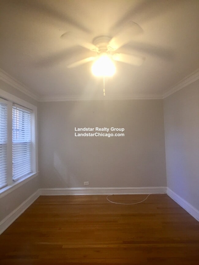 Photo - 2261 W Eastwood Ave Unit 1W
