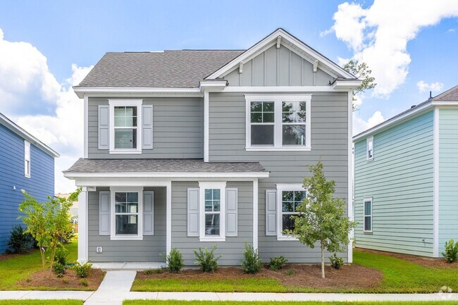 Building Photo - Move-In Ready Home with Luxury Finishes & ...