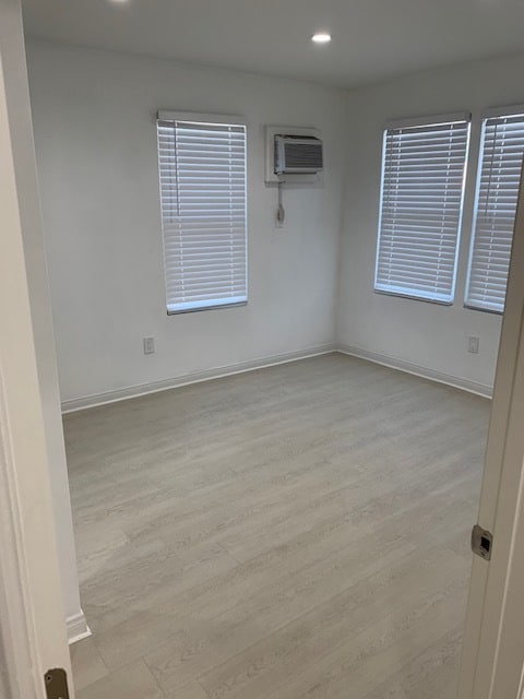 Building Photo - 1260 N Detroit St Unit 1260