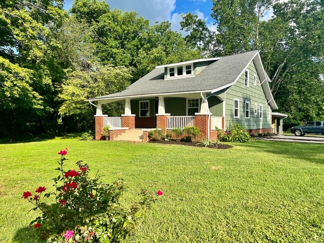 Photo - 318 McNabb Ave