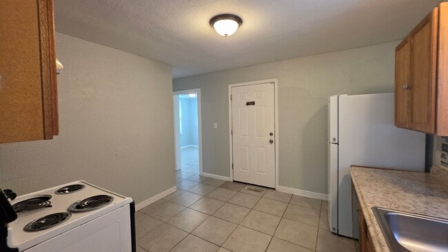 Photo - Beautiful 4 Bed, 2 Bath Home in Kansas City