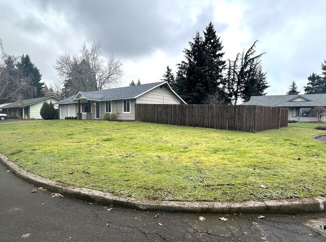 Photo - Classic Ranch Style home with 2 Bed 1.5 Bath and Large Backyard!